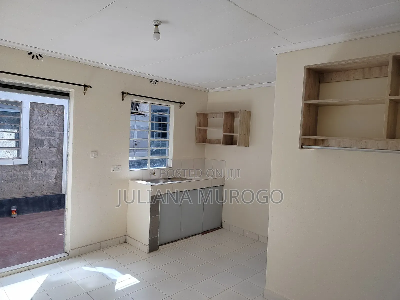 1bdrm Bedsitter in Kimbo Area, Murera for rent