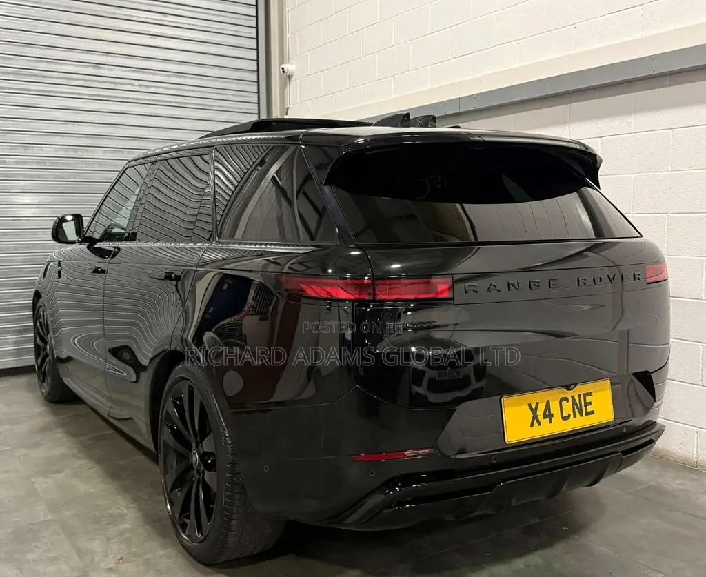 Land Rover Range Rover Sport 2022 Black