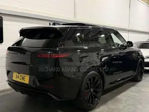 Land Rover Range Rover Sport 2022 Black