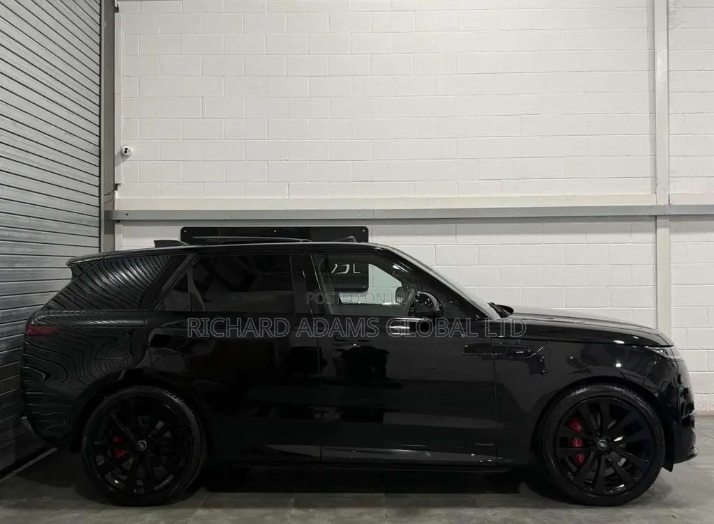 Land Rover Range Rover Sport 2022 Black