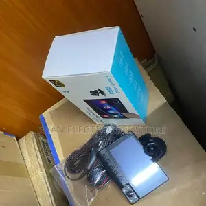 3 In1 Front, Inside and Rear View 1080p Touch Screen C12 Dash Cameras