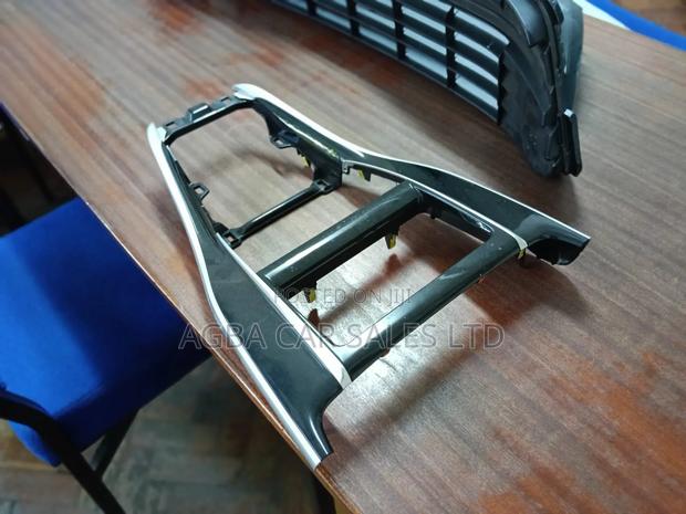 Toyota Harrier Console -2014/15/16/17 - thumbnail 3