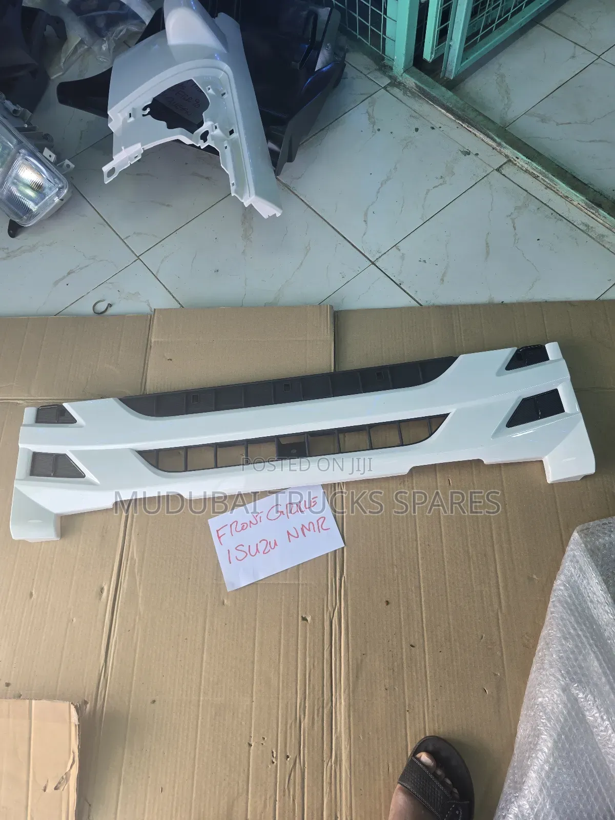 Isuzu NMR Front Grille