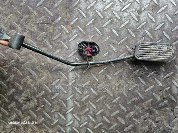 Accelerator Pedal Vitz (Cable)