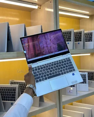 Laptop HP EliteBook 830 G8 32GB Intel Core I7 SSD 512GB