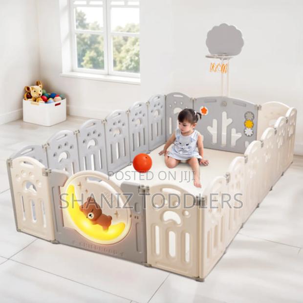 Kids Plastic Playpen Yard - main view