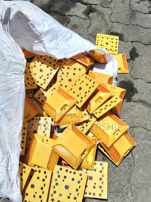 Plastic Reflective Road Stud - thumbnail 2