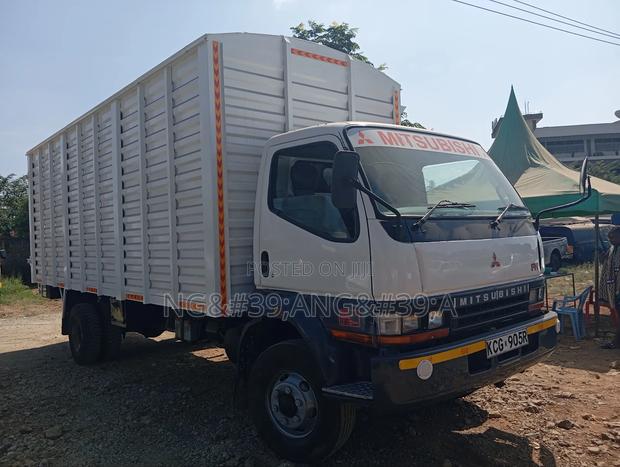 Mitsubishi Lorry Fh 215 2015 White - thumbnail 13