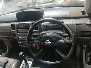 Nissan X-Trail 2.0 2006 Black