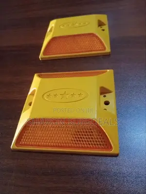 Quality Road Studs