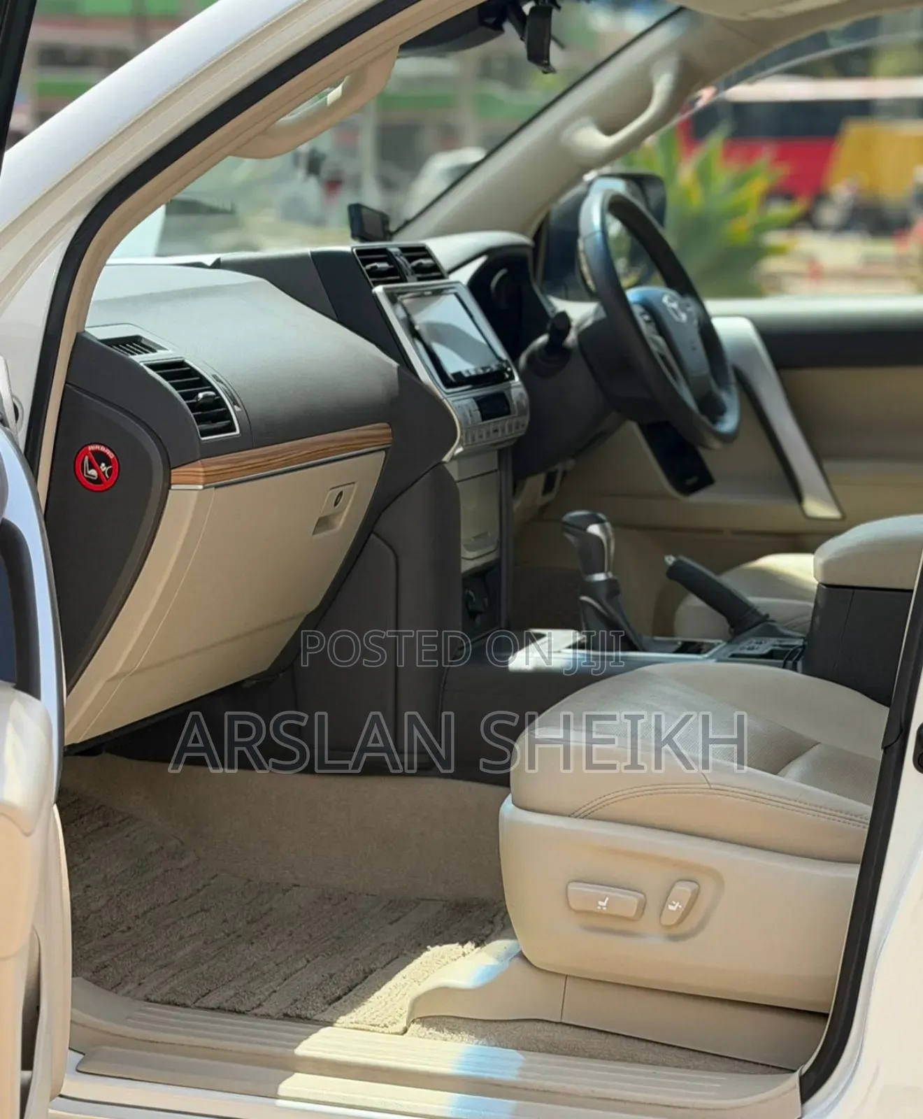 Toyota Land Cruiser Prado 2019 White
