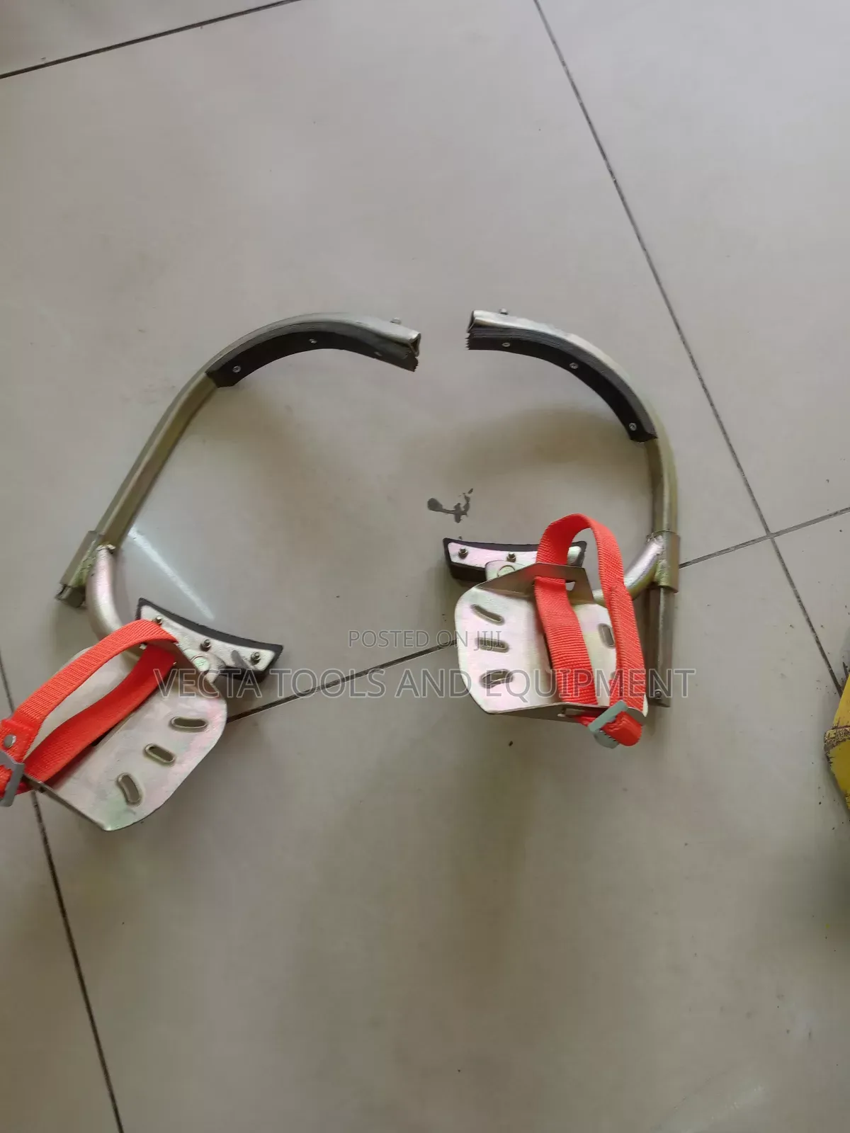 Get 250mm(Small Size)Concrete Climbers
