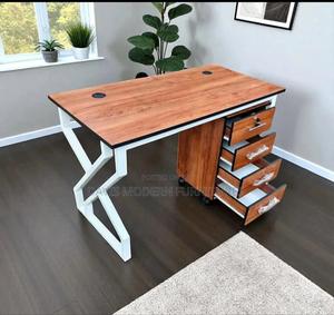 Wood Look Tabletop - thumbnail 2