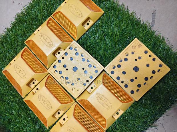 Reflective Road Studs " Cat Eye" - thumbnail 4