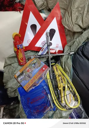 6in1 Tool Kit Emergency Roadside With Jumpers,Towrope +Cross Spanner