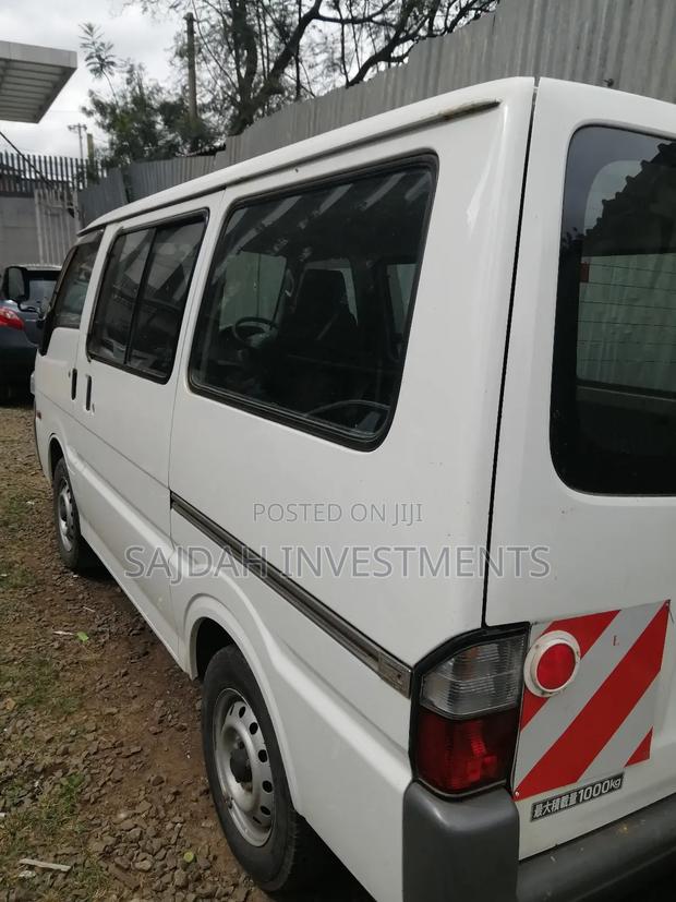 Mazda Bongo 2014 White - thumbnail 3