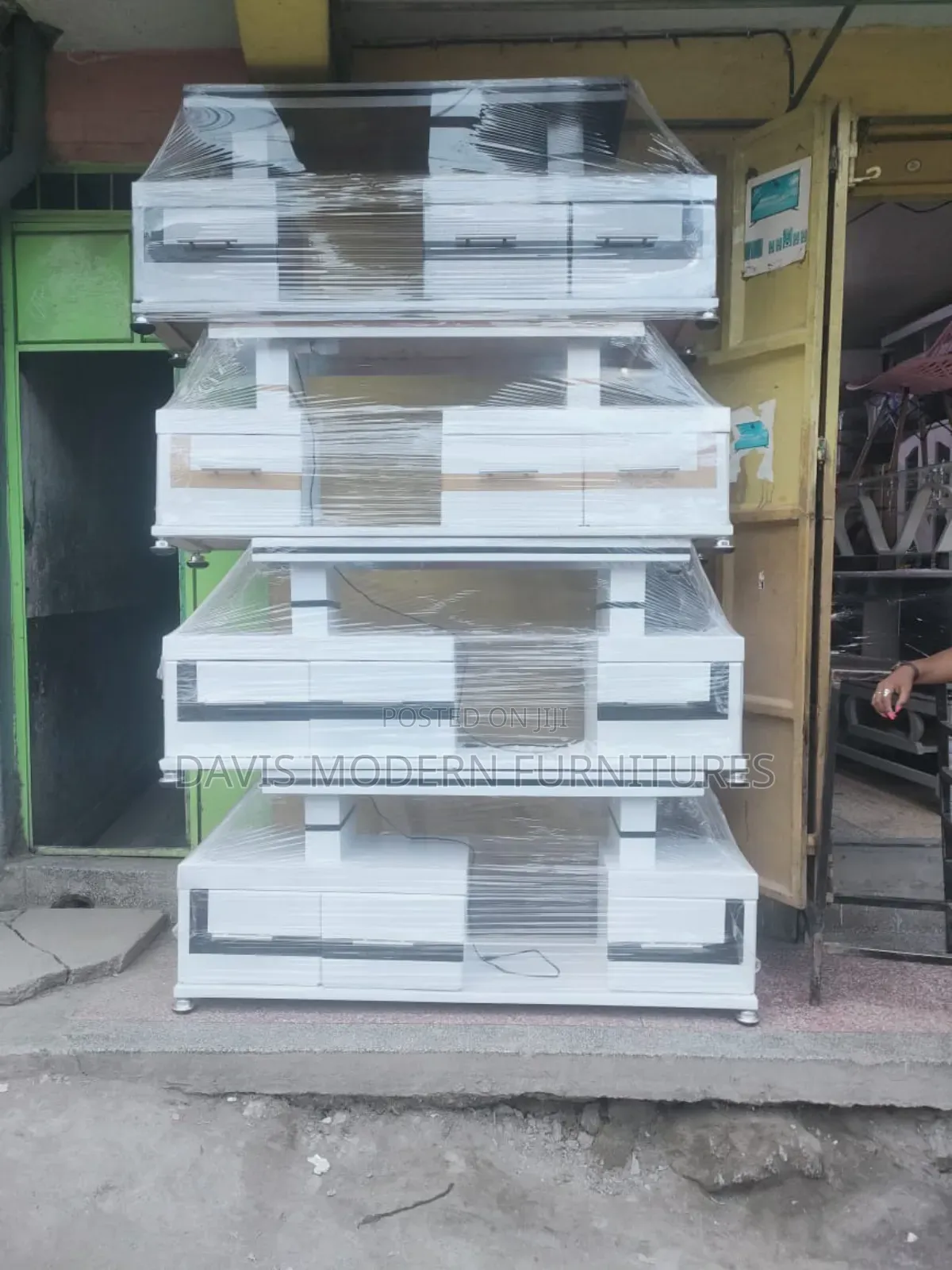 Tv White Stand