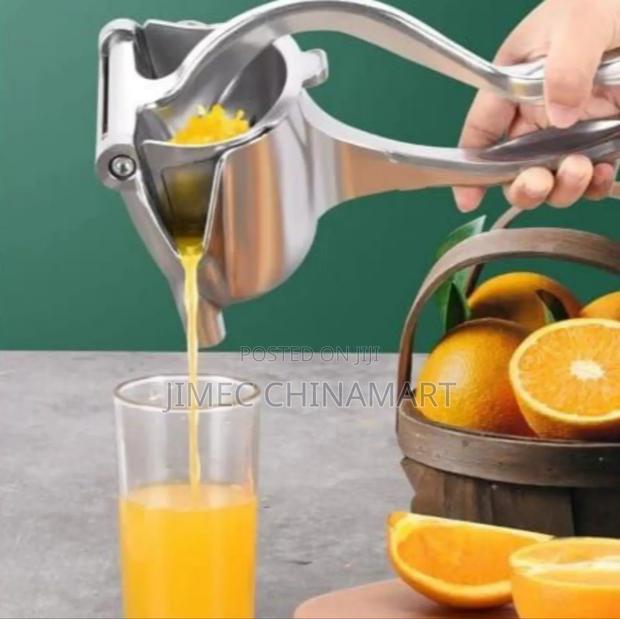 Manual Lemon Squeezer