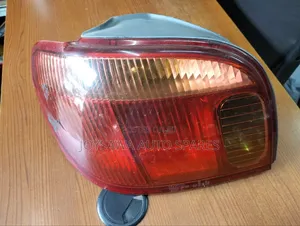 Toyota Vitz 2002 Taillight