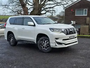 Toyota Land Cruiser Prado 2.7 2022 White