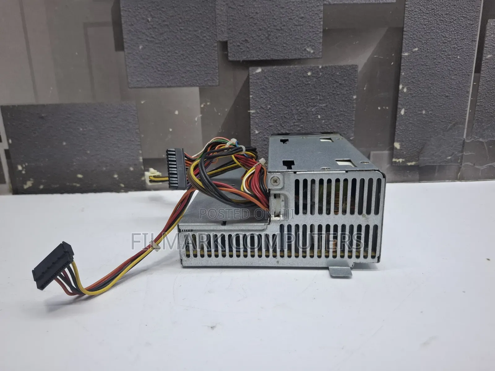 7100 5100 7600 7700 200w Power Supply Hp-u2027c3 Api5pc50 Ap13pc84