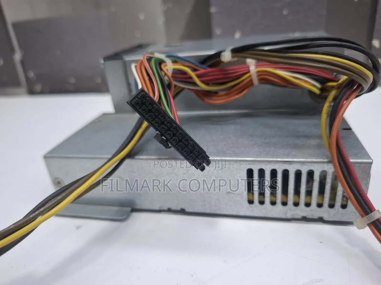 7100 5100 7600 7700 200w Power Supply Hp-u2027c3 Api5pc50 Ap13pc84