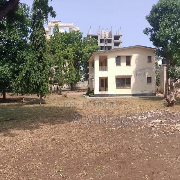 1 Acre Plot to Let Nyali - thumbnail 5