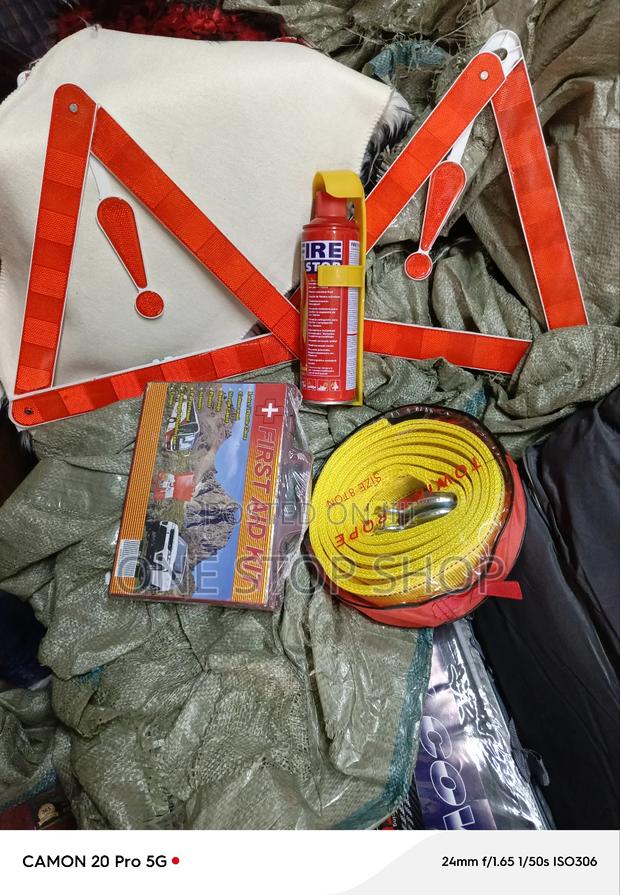 4in1 Road Safety Kit With 8ton Nylon Tow Rope