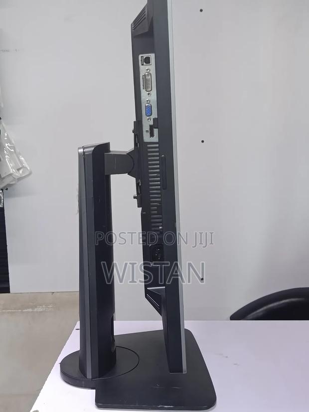 Elitedisplay E241i - thumbnail 3