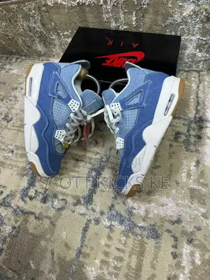 Jordan 4 Denim