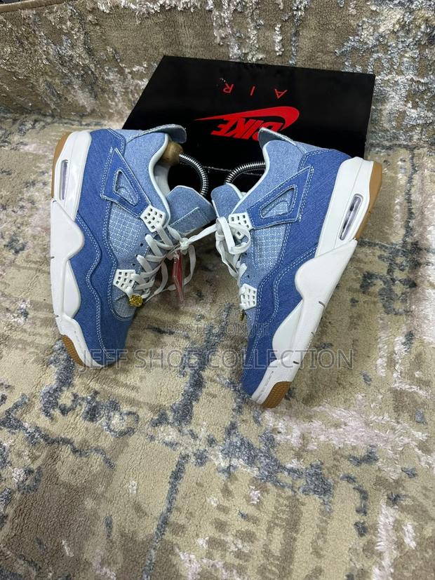 Jordan 4 Denim - thumbnail 3