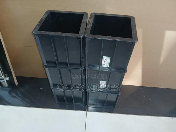 Plastic  Concrete Cube Mould - thumbnail 2