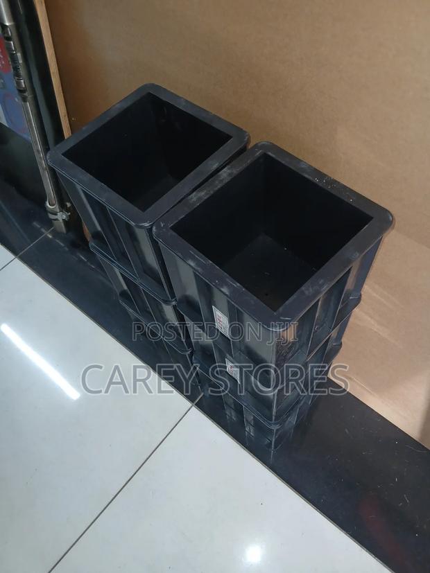 Plastic  Concrete Cube Mould - thumbnail 3