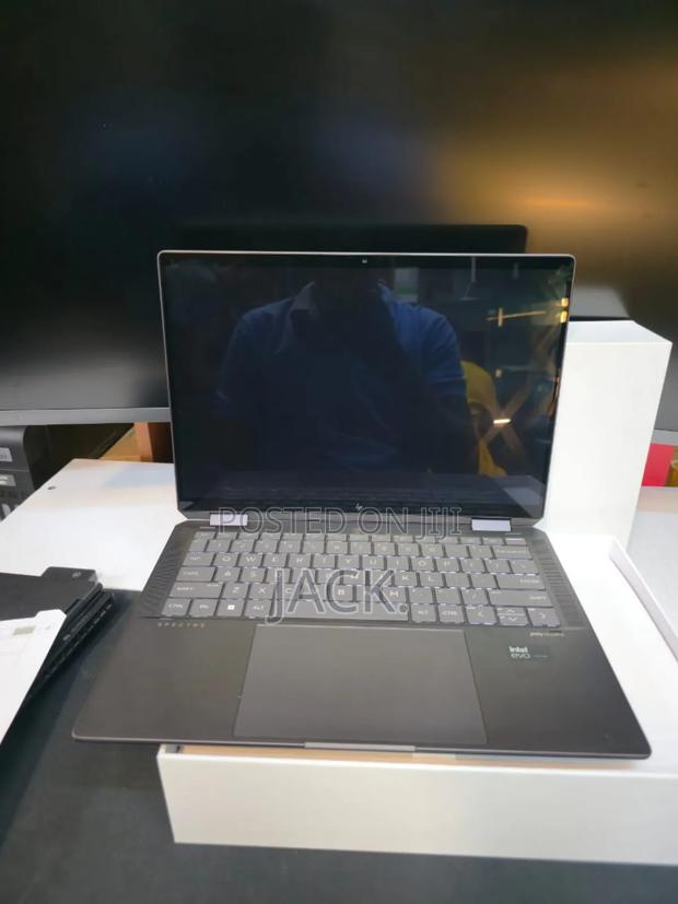 Laptop HP Spectre X360 16GB Intel Core Ultra 7 SSD 1T
