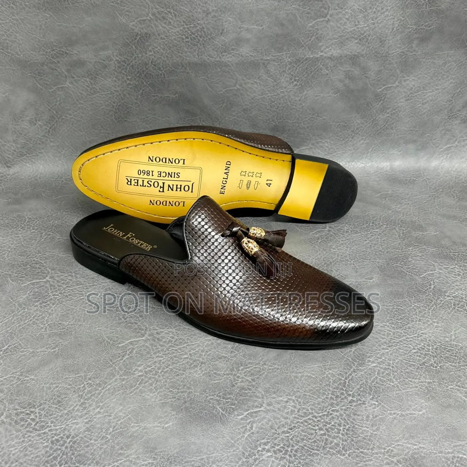 Original Half-shoes For Men Available In Sizes 39-44  + Free Delivery