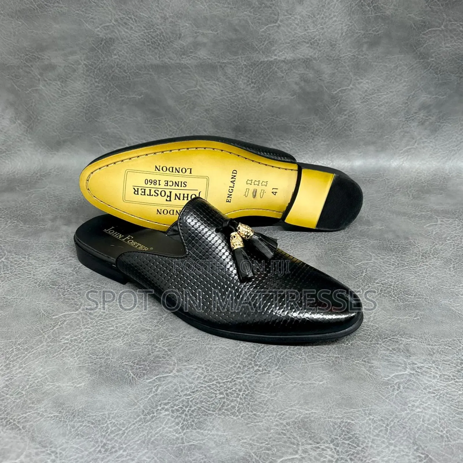 Original Half-shoes For Men Available In Sizes 39-44  + Free Delivery