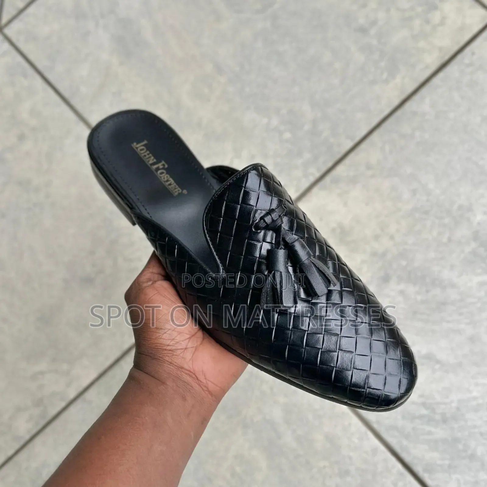 Original Half-shoes For Men Available In Sizes 39-44  + Free Delivery