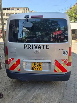Toyota TownAce 2010 Silver