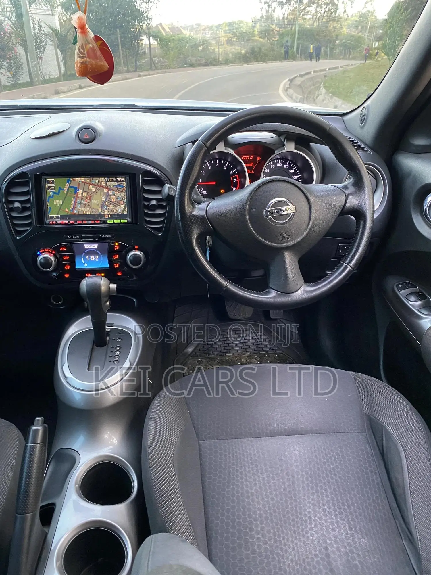 Nissan Juke 2011 Silver