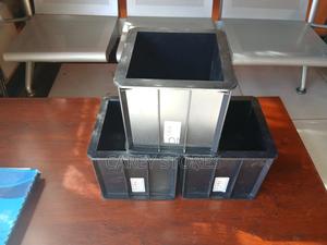 Plastic Concrete Moulds - thumbnail 2