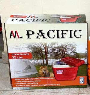 Pacific 32 Litres Cooler Box" '' - thumbnail 2