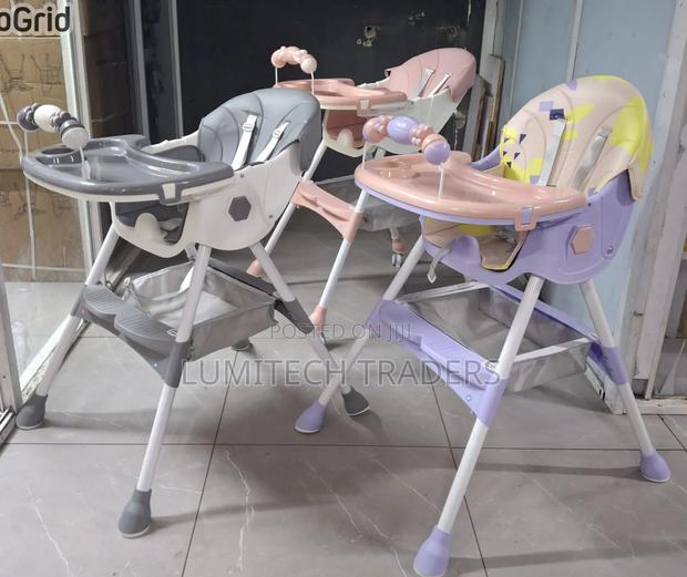 Rocking Baby Feeding Chair - main view