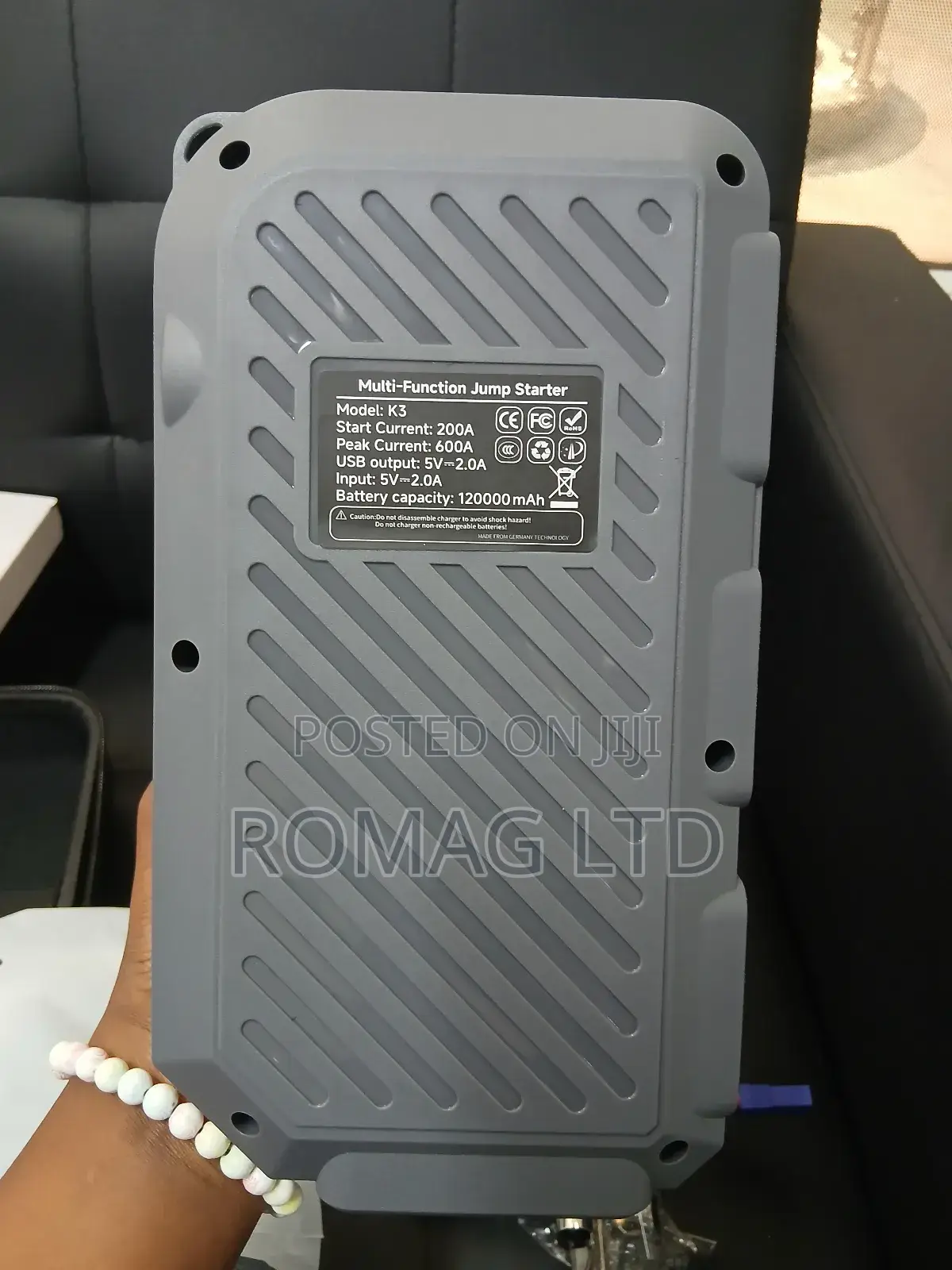 Multifunctional Car Jumpstarter
