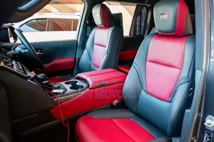 Toyota Land Cruiser Prado 2023 Black