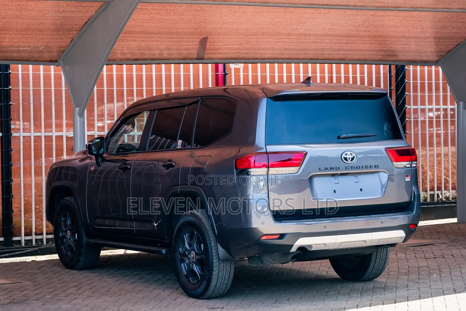 Toyota Land Cruiser Prado 2023 Black