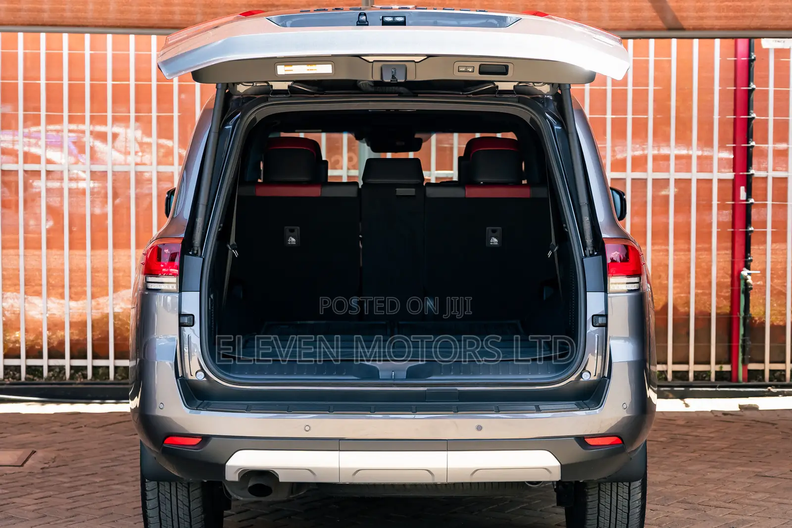 Toyota Land Cruiser Prado 2023 Black
