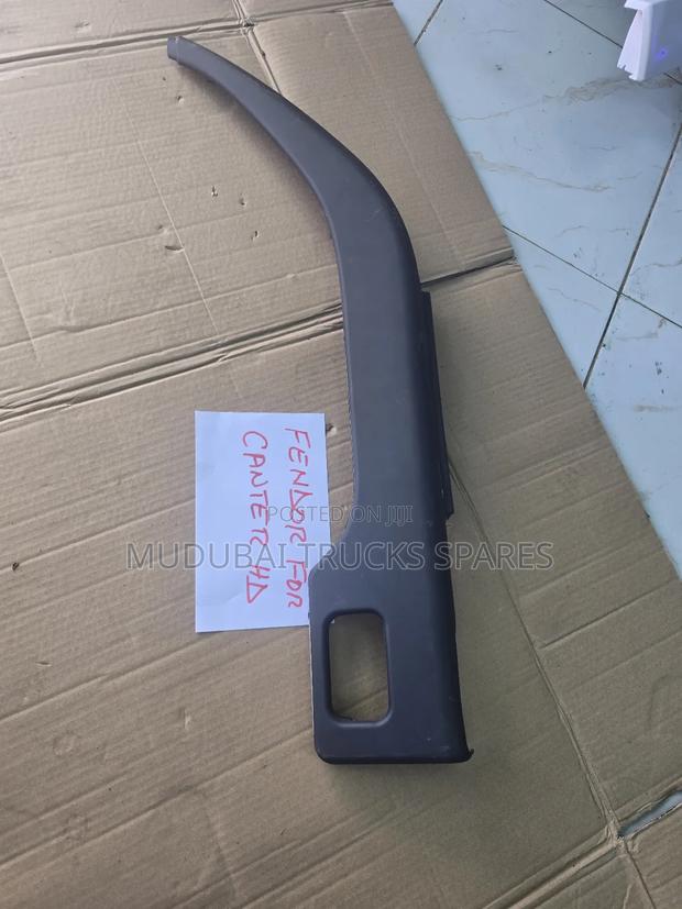 Mistubishi Canter 32 or Hd Fendor - main view