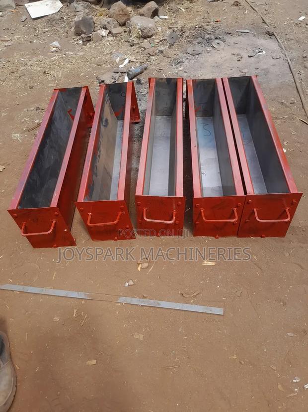 Road Kerb Molds