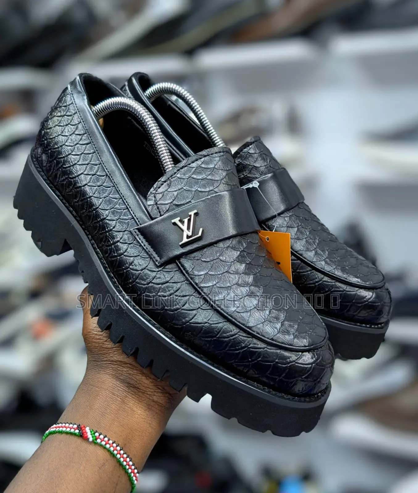 🔥
Louis Vuitton Loafers