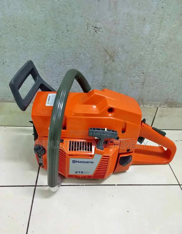 Husqvarna Power Saw 272xp - main view